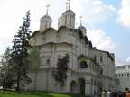 Патриарший дворец с церковью Двендцати Апостолов.