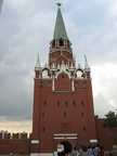 Троицкая башня внутри Кремля.