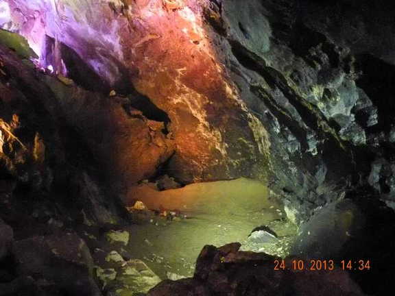 Грузия, Кутаиси. Пещеры Сатаплиа.