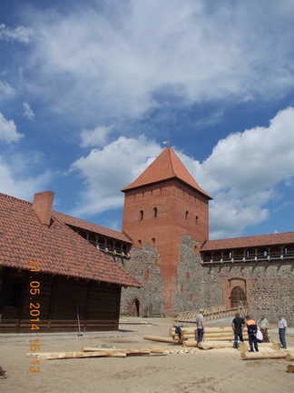 Лидский замок XIV века.