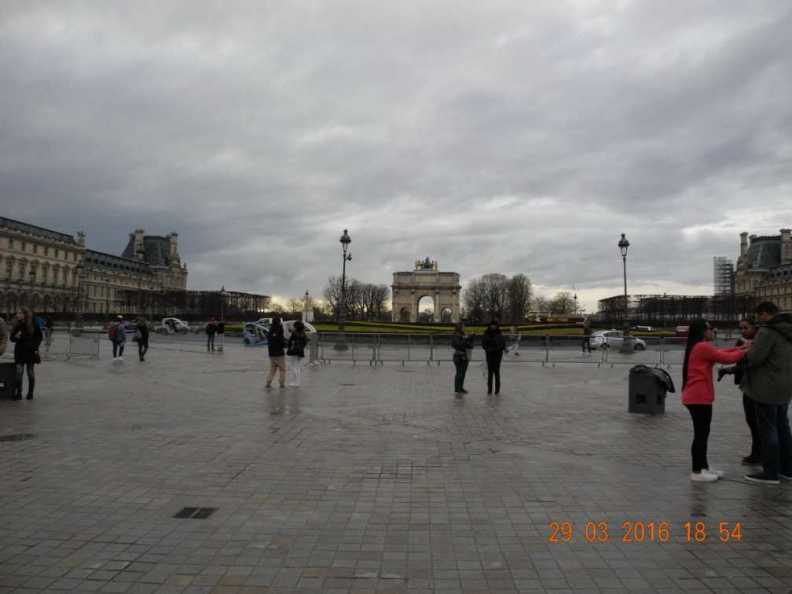 Париж, Лувр.